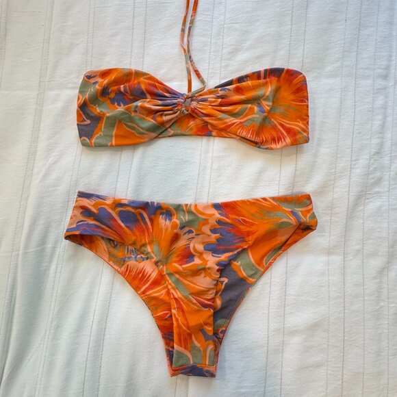 Mikoh XL Bikini Set in Vivid Floral - Malua Top and Noam Bottom - Picture 1 of 8